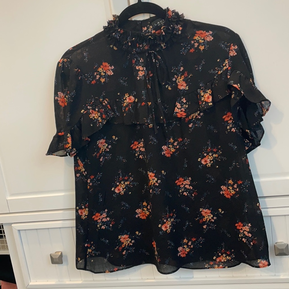 Laundry by Shelli Segal floral top